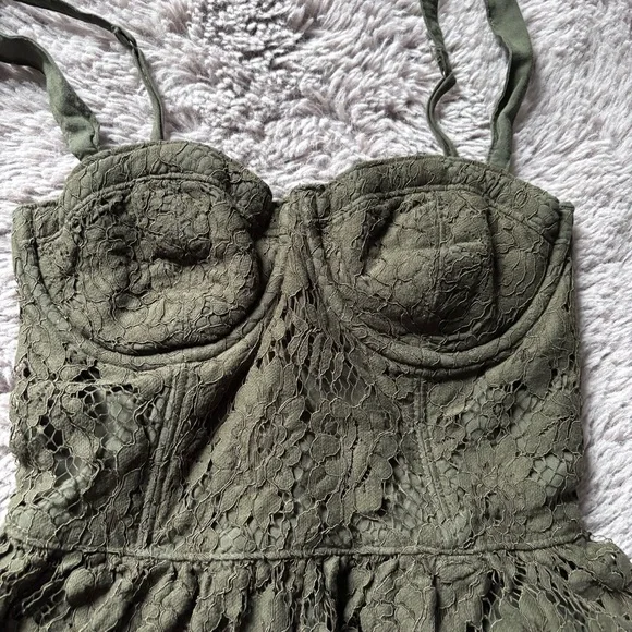 Abercrombie and Fitch Lace corset dress size XS - Picture 2 of 12